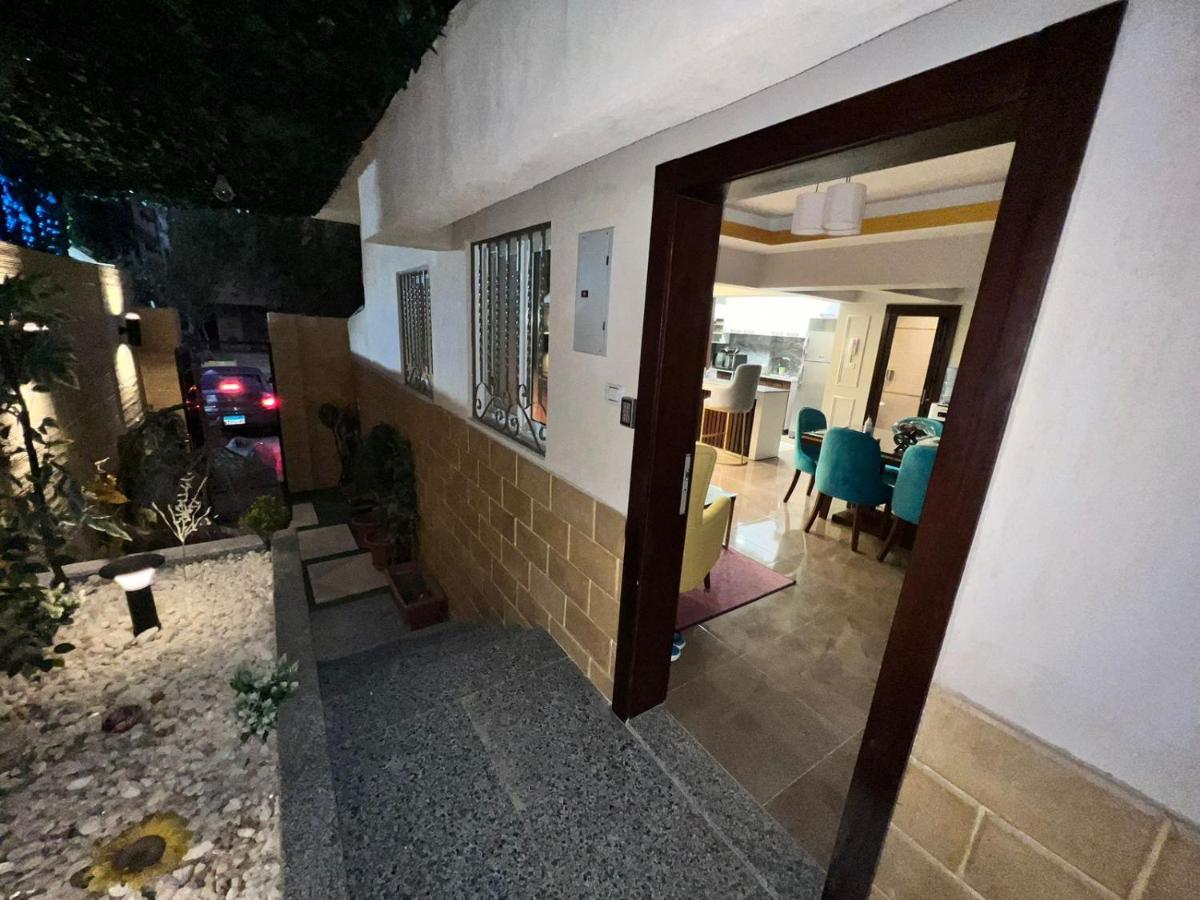 Luxury Flat With Garden And Private Entrance شقة فاخرة بحديقة و مدخل خاص El El Cairo Exterior foto