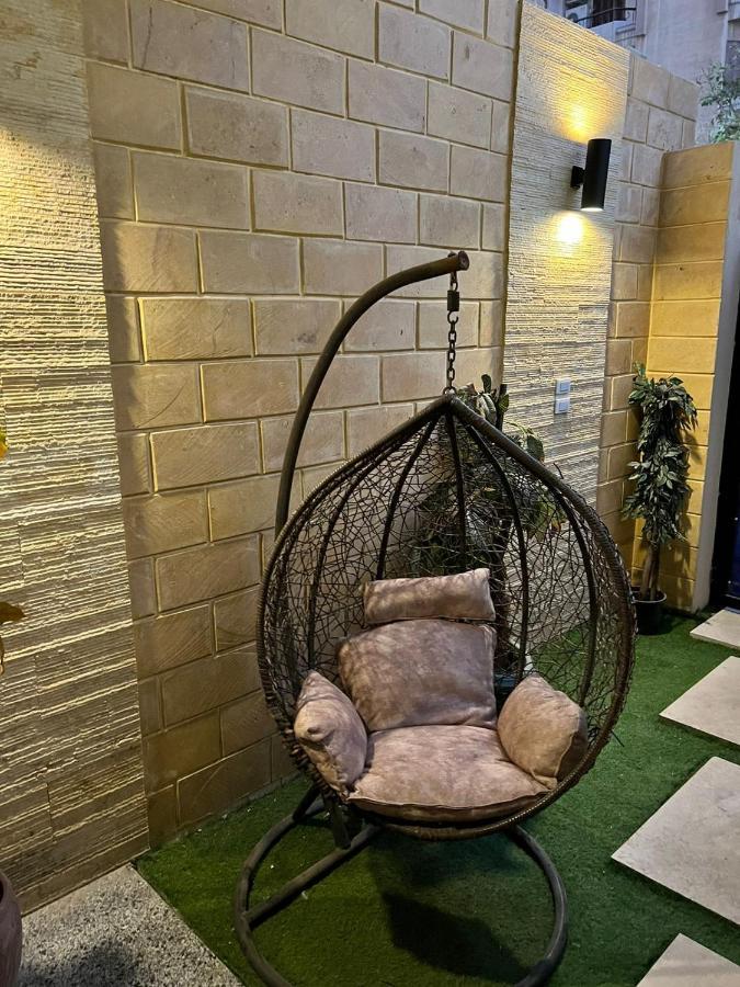 Luxury Flat With Garden And Private Entrance شقة فاخرة بحديقة و مدخل خاص El El Cairo Exterior foto