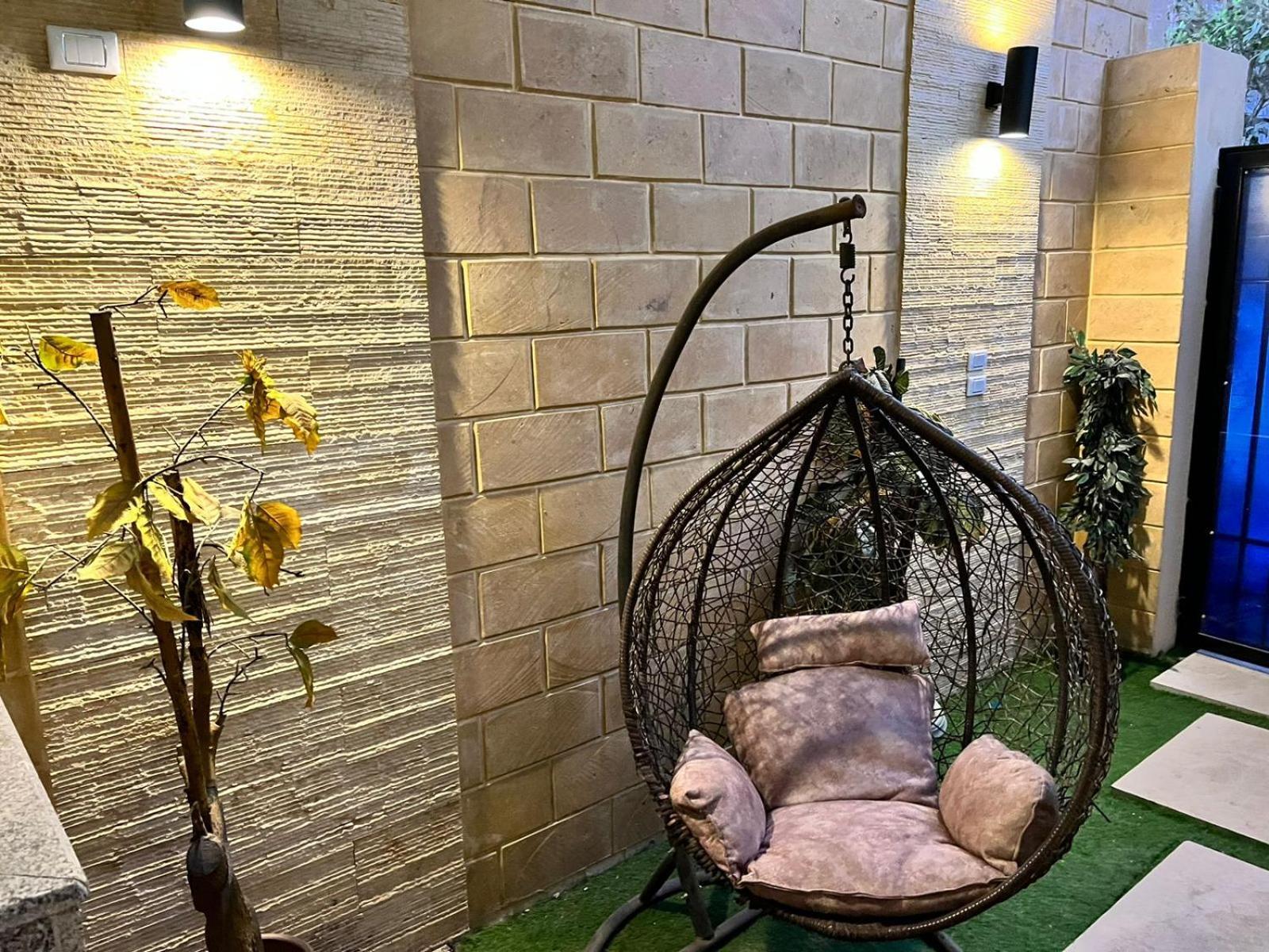 Luxury Flat With Garden And Private Entrance شقة فاخرة بحديقة و مدخل خاص El El Cairo Exterior foto